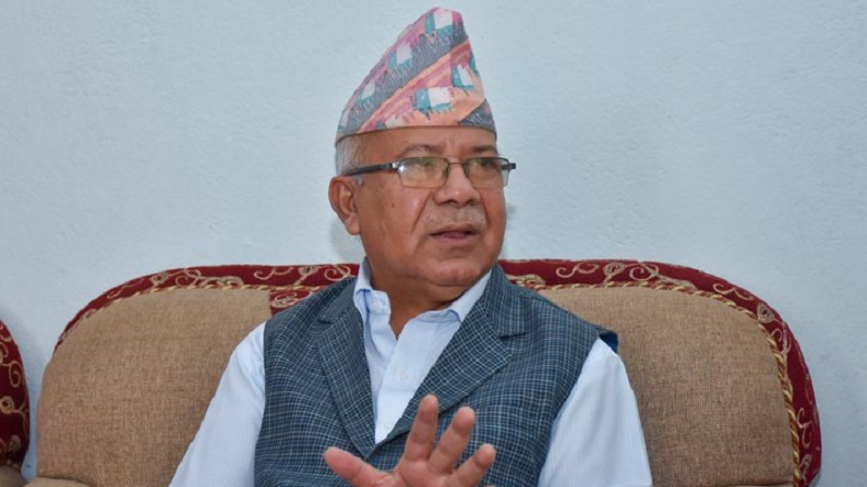 ओलीलाई बढार्न कानूनी, राजनीतिक र सडक आन्दोलन गरौं- माधव नेपाल