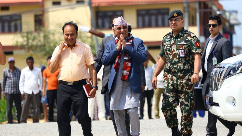 आज प्रधानमन्त्री ओलीको शपथ, महन्थ र नेपाल समूह मन्त्रि बन्दै